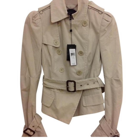 BCBGMaxAzria Jackets & Blazers - BCBG MAXAZRIA Vapor Short Trench Coat